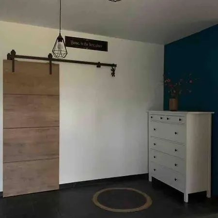 Grande Maison Atypique Avec Piscine Vakantiehuis