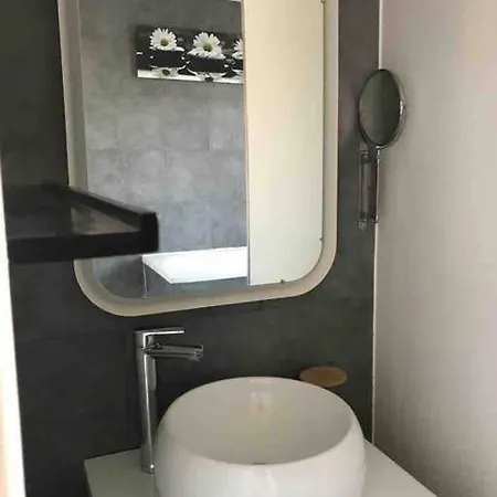 Grande Maison Atypique Avec Piscine